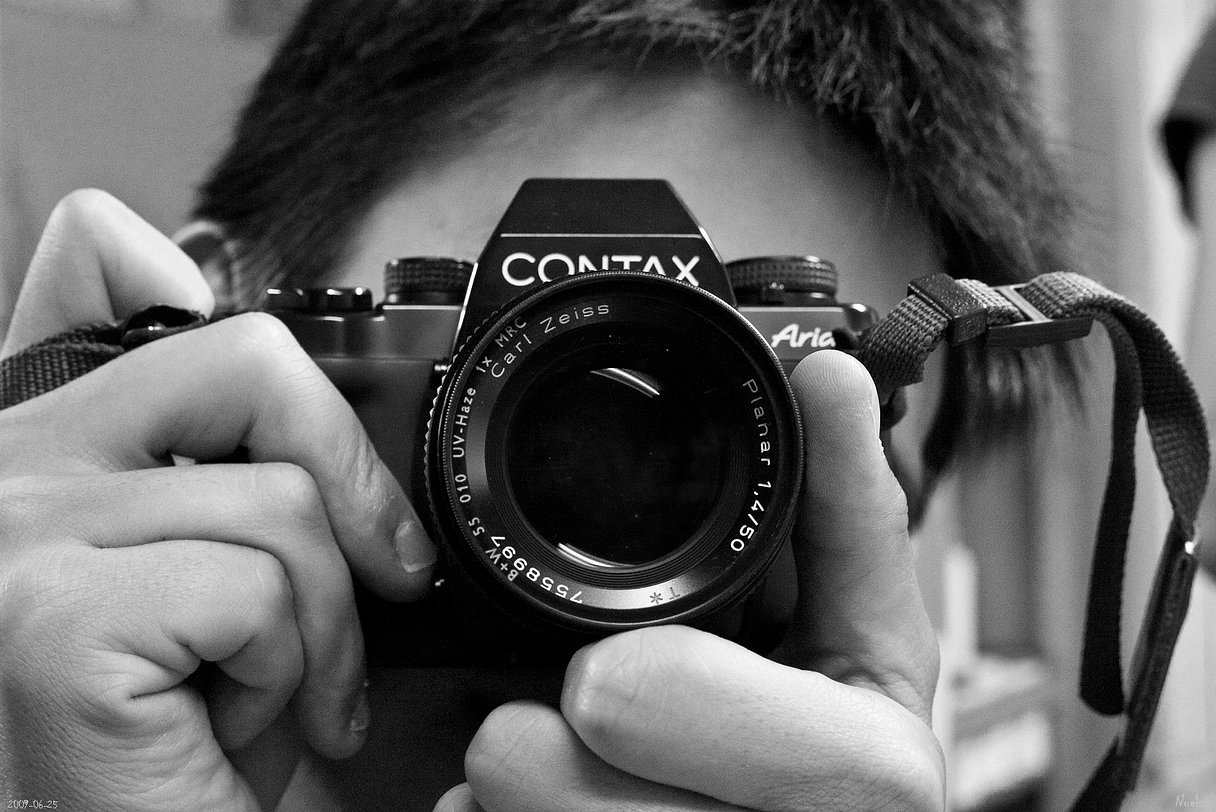 Contax Aria