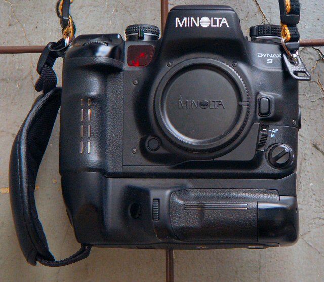 Minolta Dynax 9