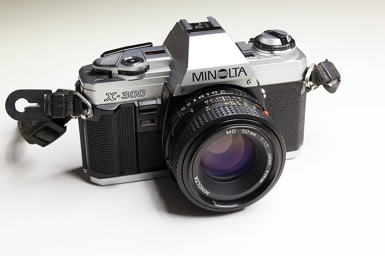 Minolta X-300