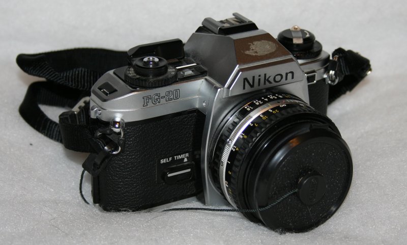 Nikon FG