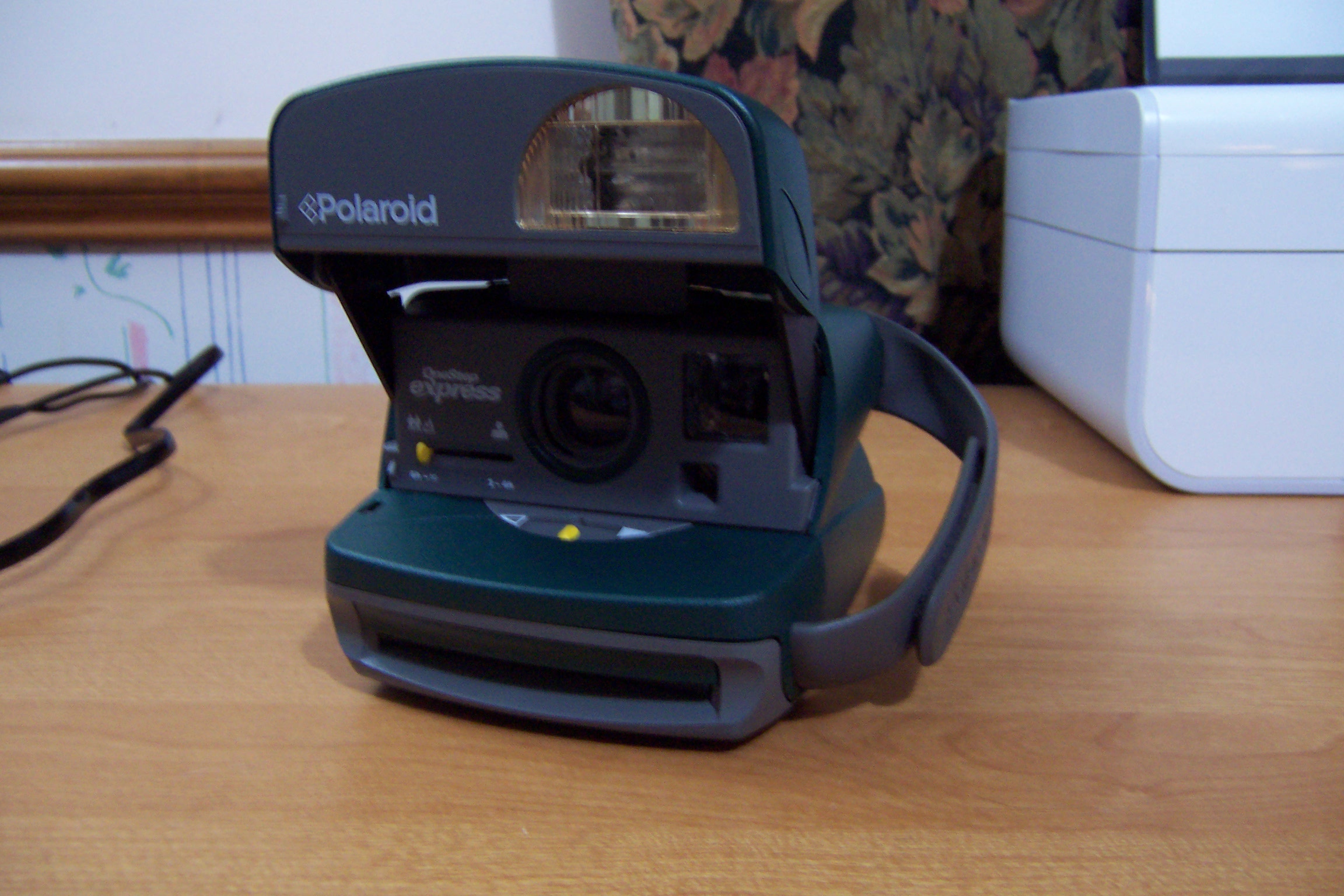 Polaroid 600 One Step
